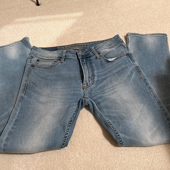 Very soft and stretchy. Active flex slim straight 28x30 - Picture 4 of 4